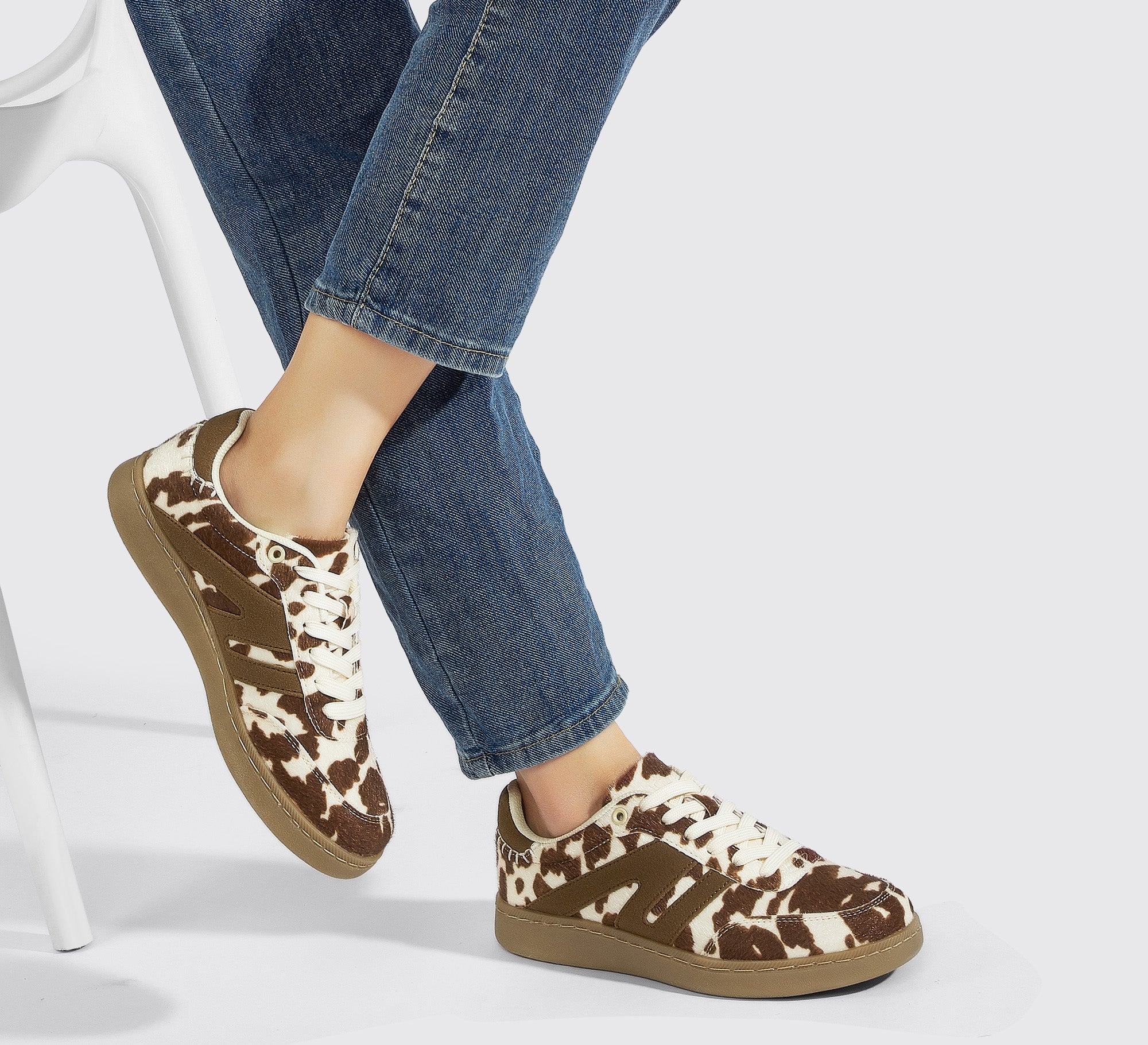 Women's Fashion Anti-Slip Leather Sneakers