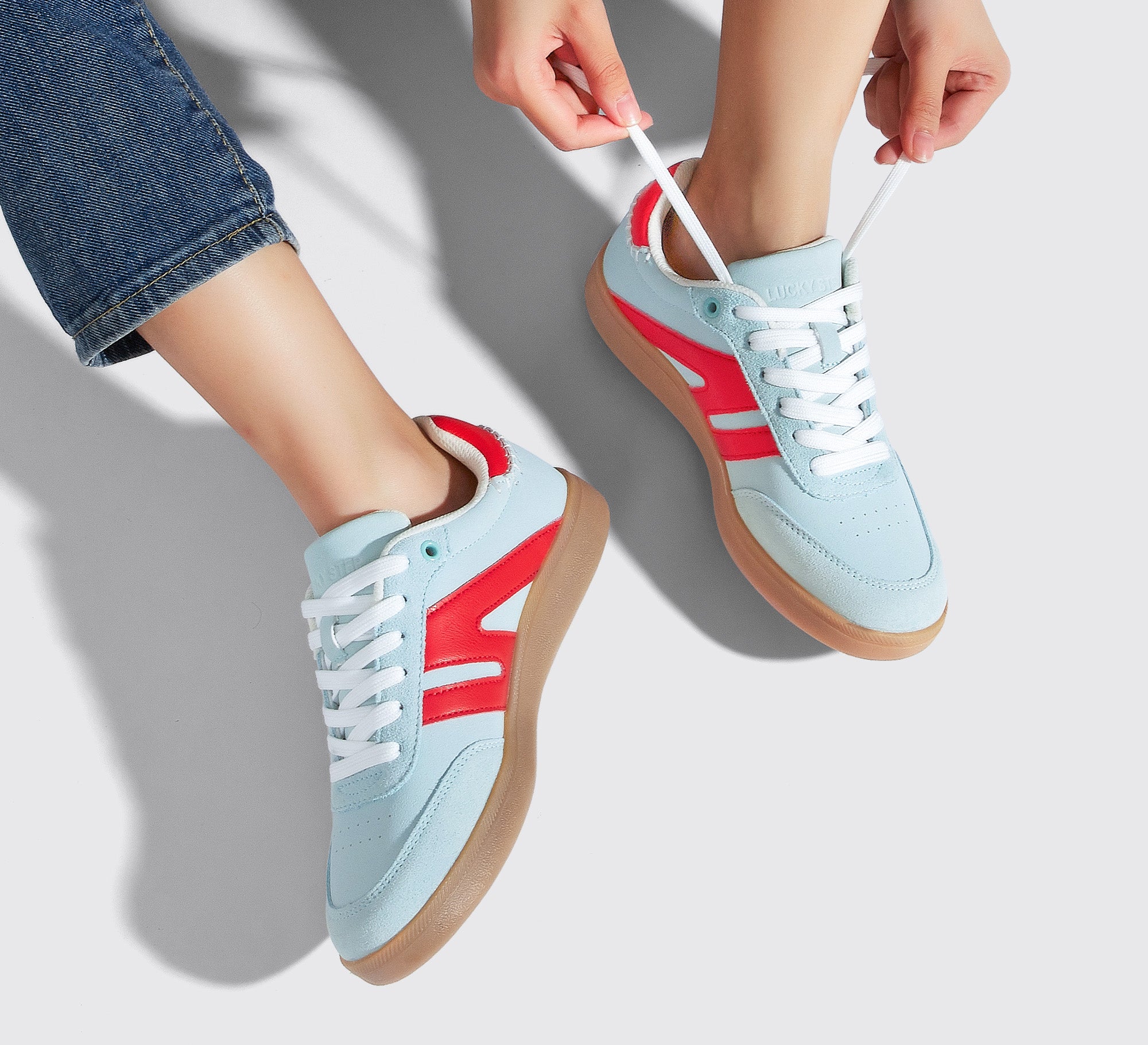 Women's Fashion Anti-Slip Leather Sneakers
