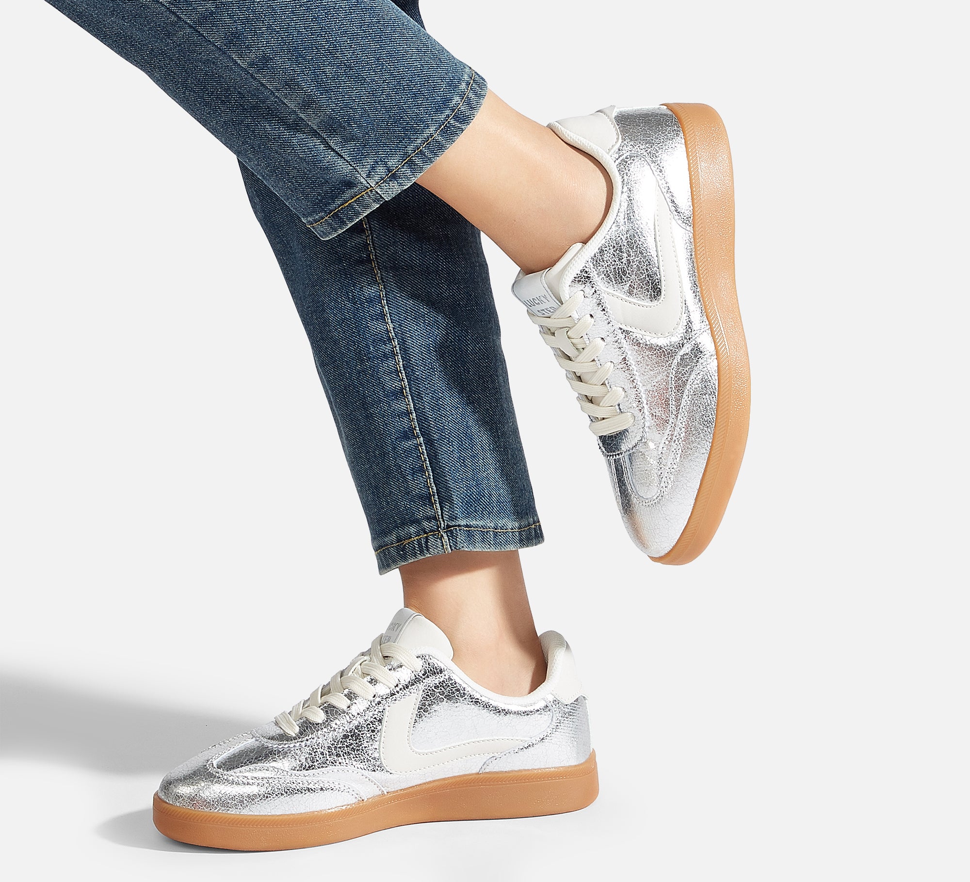 Women's Retro Sneakers - Non-Slip Comfort Walking Shoes
