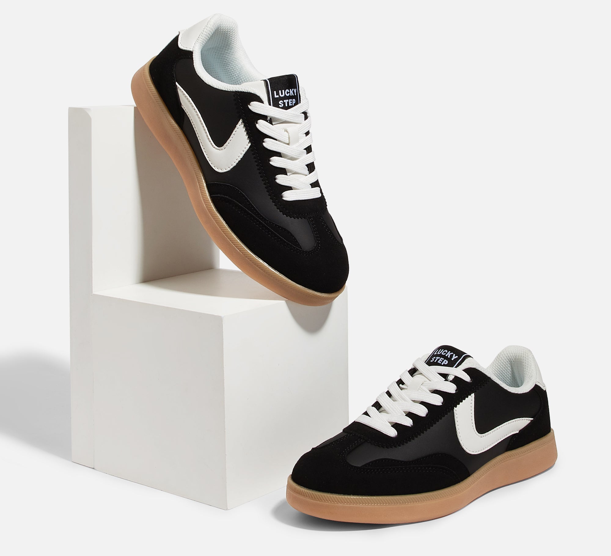 Women's Retro Sneakers - Non-Slip Comfort Walking Shoes
