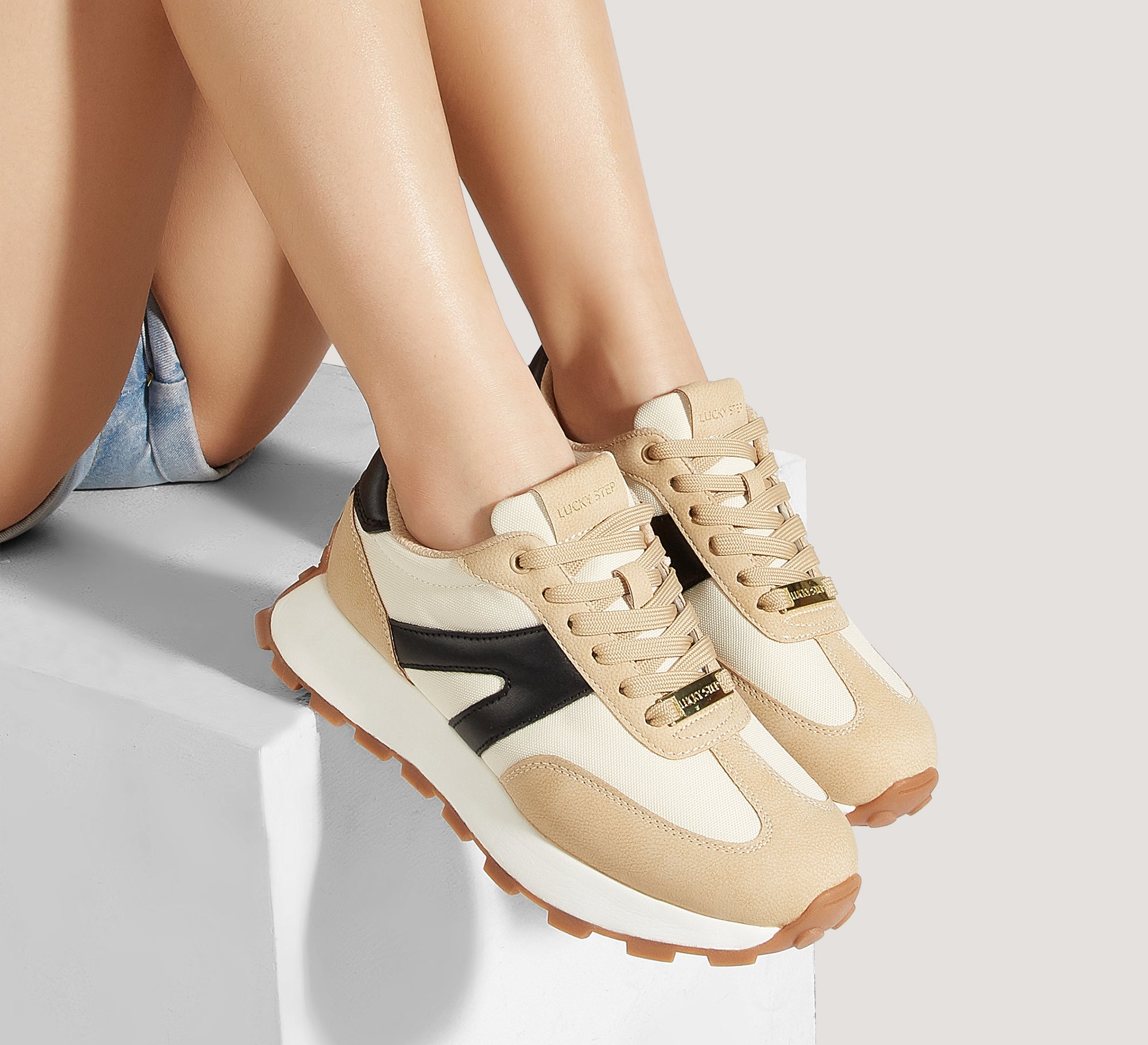 Lucky Step Women’s 1.81" Platform Sneakers