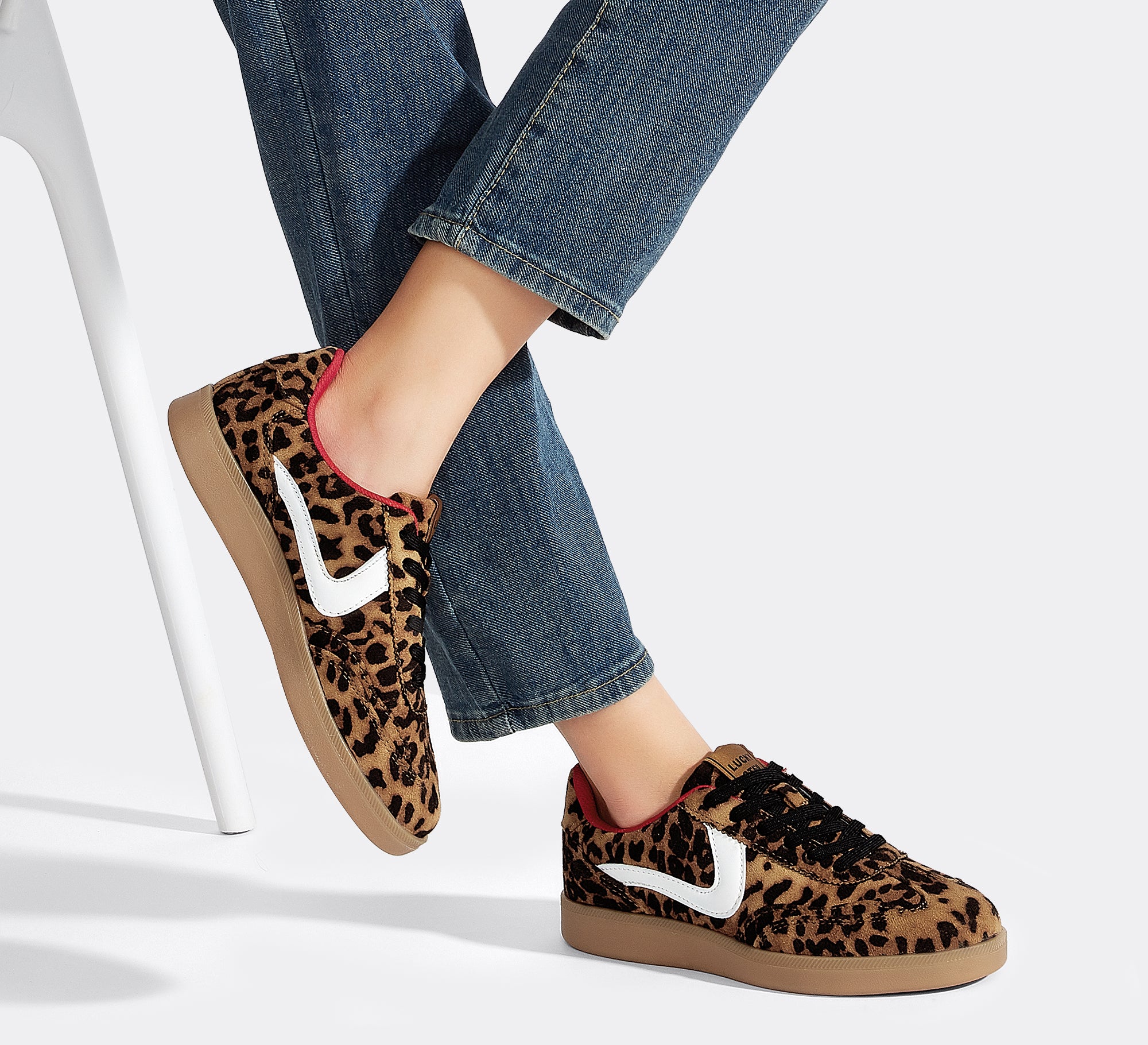 Women's Retro Sneakers - Non-Slip Comfort Walking Shoes