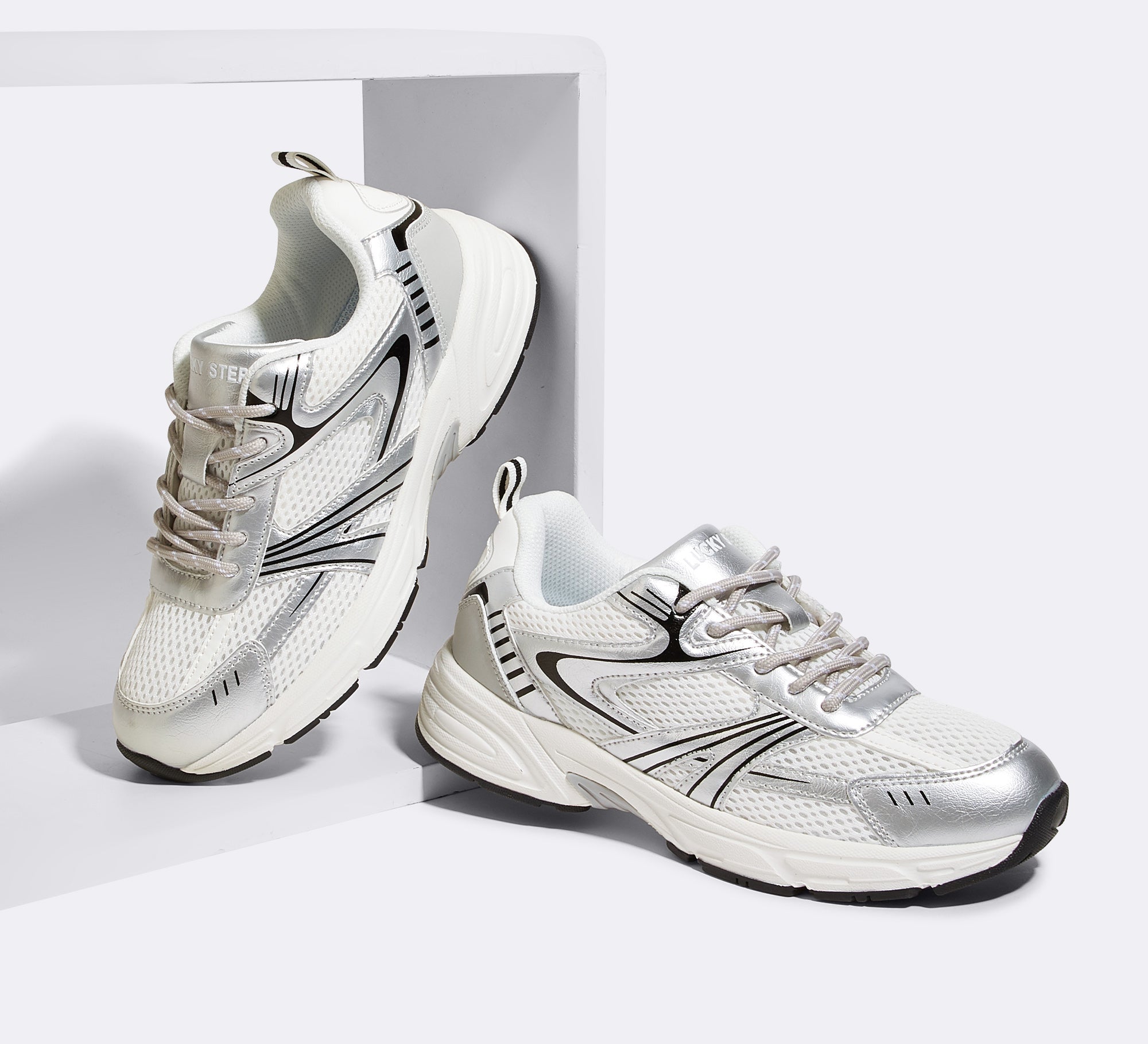 Women's Mesh Running Shoes - Lightweight Breathable Sneakers