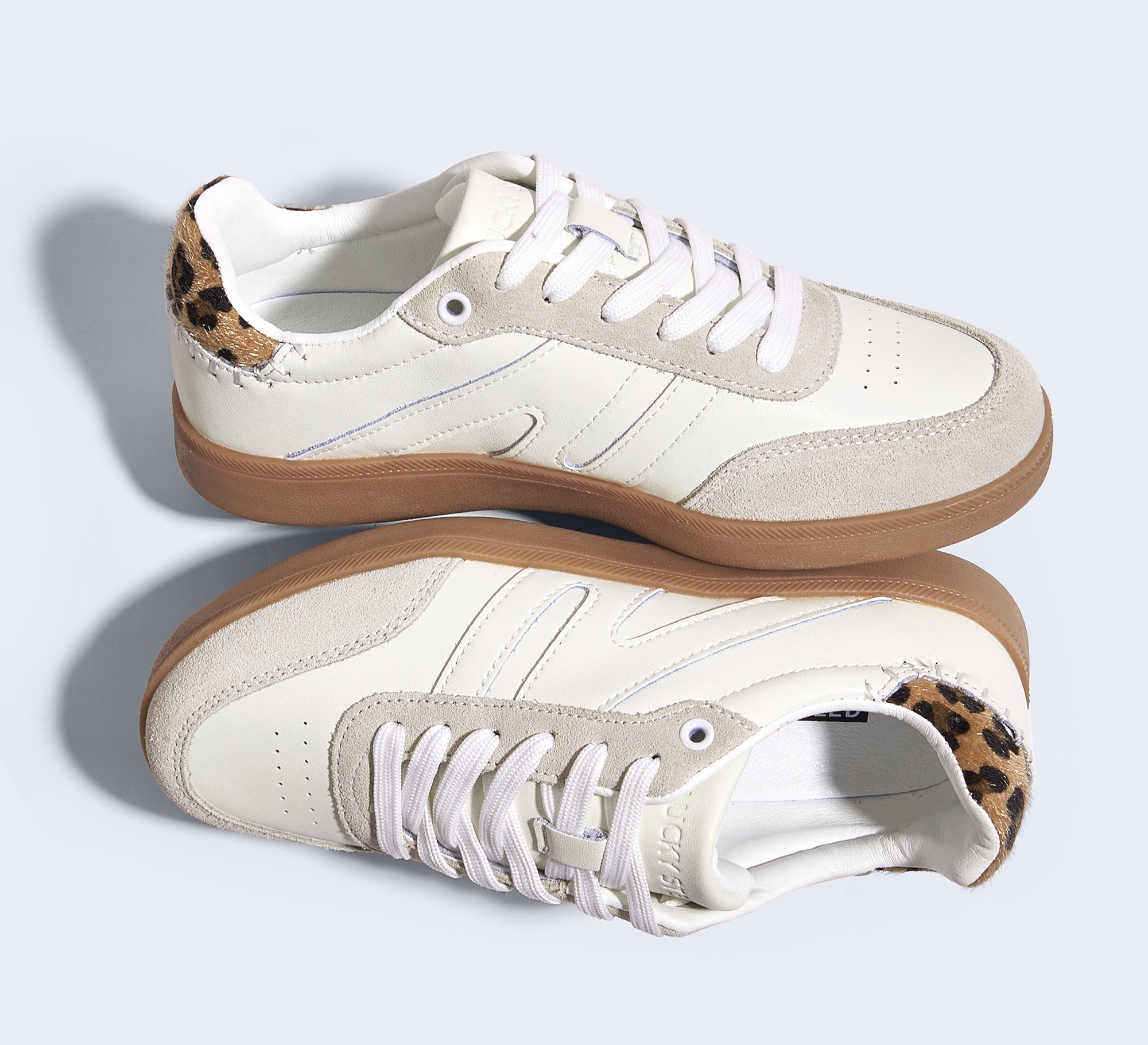 Women's Fashion Anti-Slip Leather Sneakers